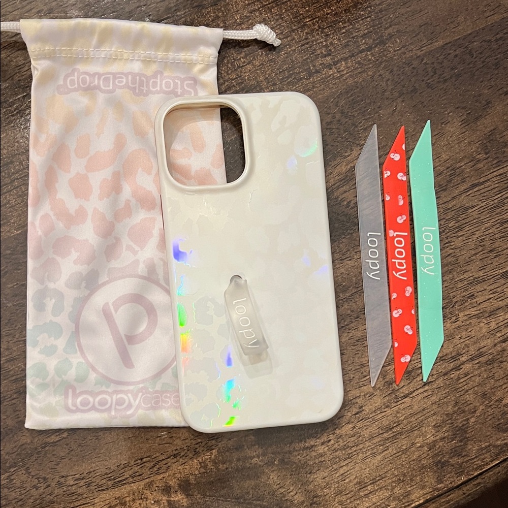 Loopy Case Case White leopard print IPhone 13 Pro Max